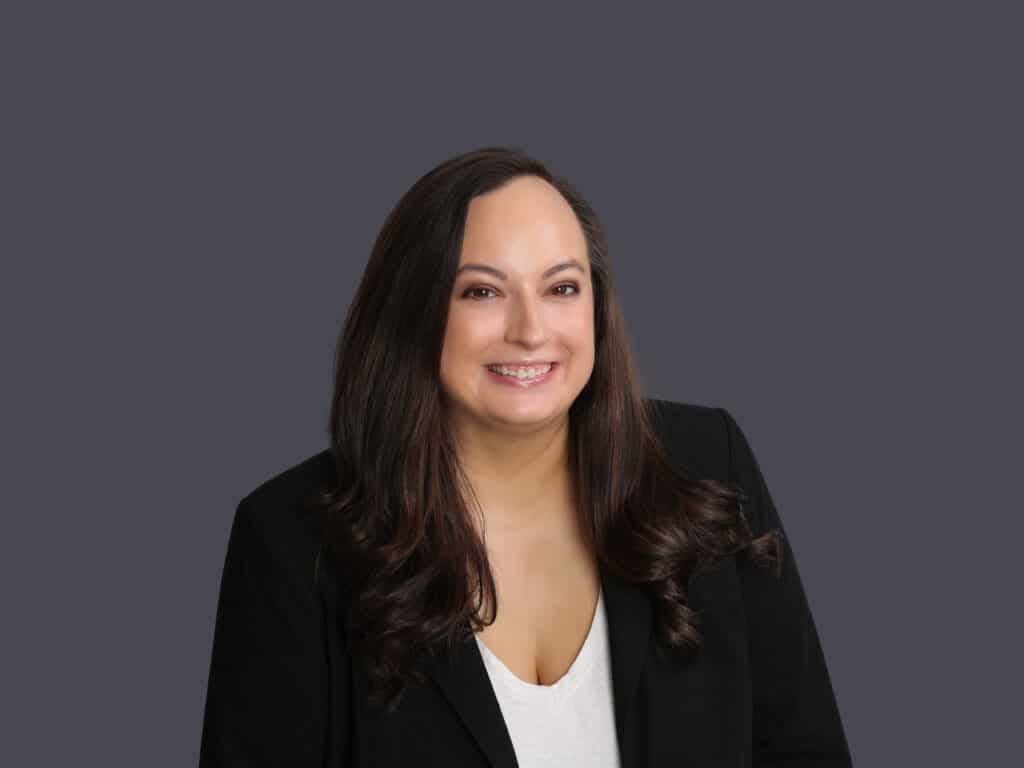 2A8A0064 | Summit Family Law Lindsey Davis